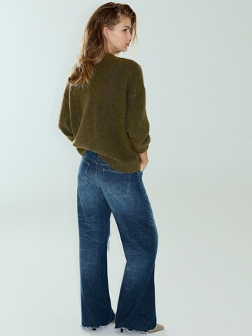 Pull&Bear Sweater in Green
