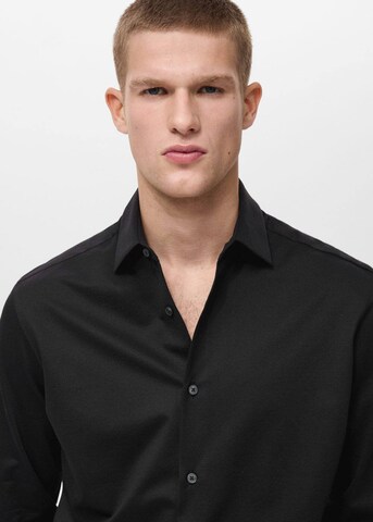 MANGO MAN Regular fit Button Up Shirt 'Adana' in Black