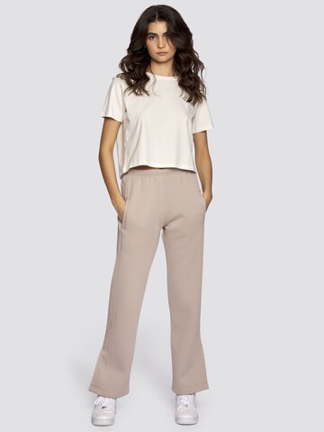 FRESHLIONS Loosefit Sporthose 'Alma' in Grau