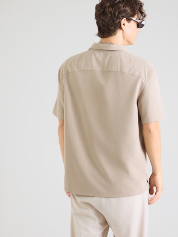 Calvin Klein Comfort Fit Skjorta i beige