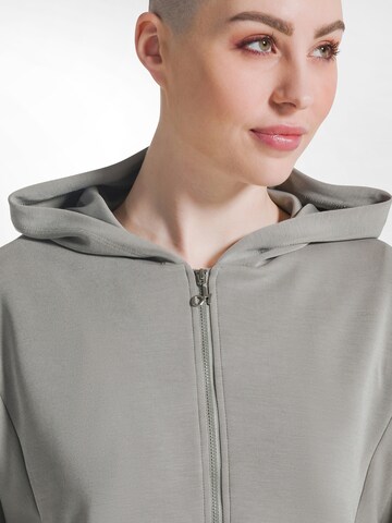 Veste de survêtement DEHA en vert