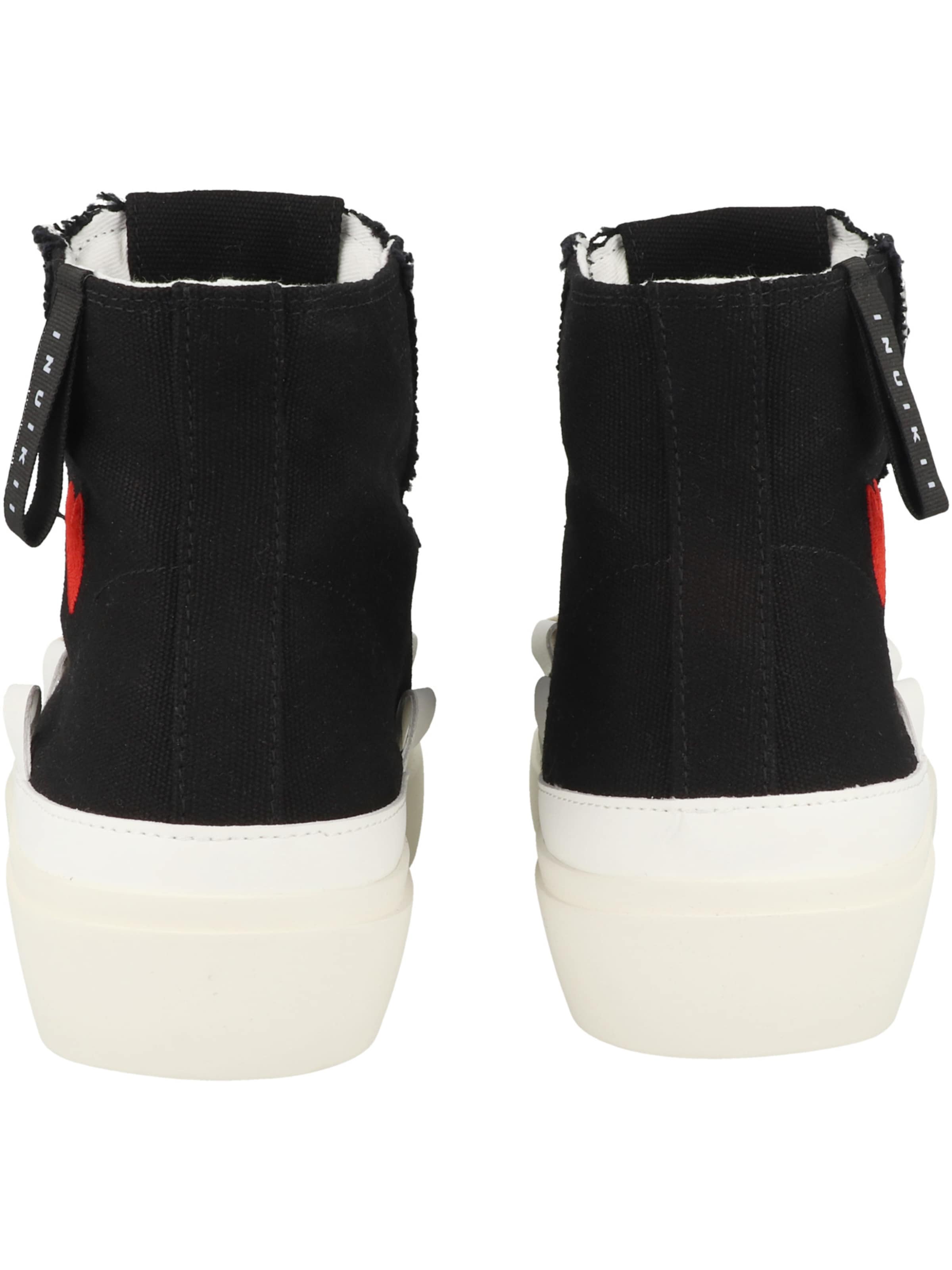 Sneaker alta 'Matilda' di INUIKII in nero