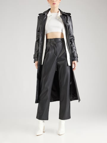 Warehouse Regular Pleat-Front Pants 'Clean Peg' in Black: front