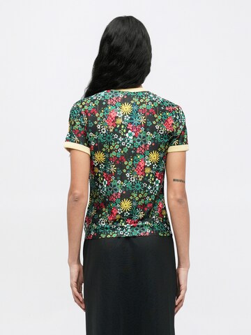 Maglietta 'Adidas Originals x Liberty London' di ADIDAS ORIGINALS in nero