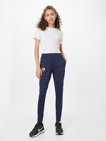 Coupe slim Pantalon de sport 'FC Barcelona' NIKE en bleu