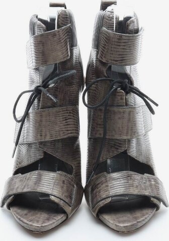 Alexander Wang Dress Boots in 38 in Grey