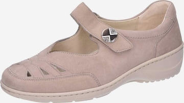 WALDLÄUFER Ballet Flats with Strap in Pink: front