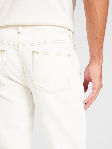 TOPMAN Regular Jeans in Beige