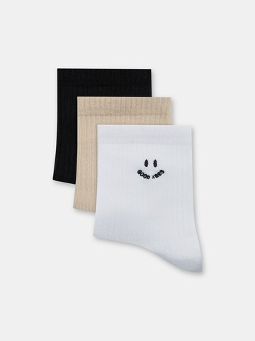 Pull&Bear Socken in Beige