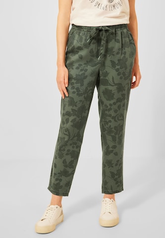 CECIL Tapered Pants in Green: front
