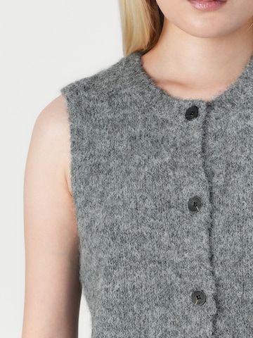 VERO MODA - Chaleco 'VMNovah' en gris