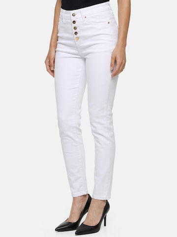 Skinny Jeans 'F136' di Tazzio in bianco