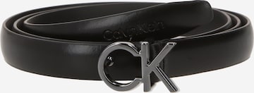 Calvin Klein Opasek – černá: přední strana