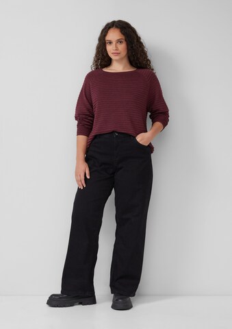 QS Sweater in Red