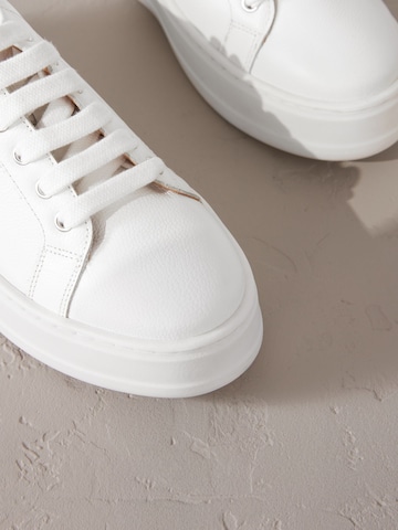 Next Sneakersy niskie 'Forever Comfort' w kolorze biały