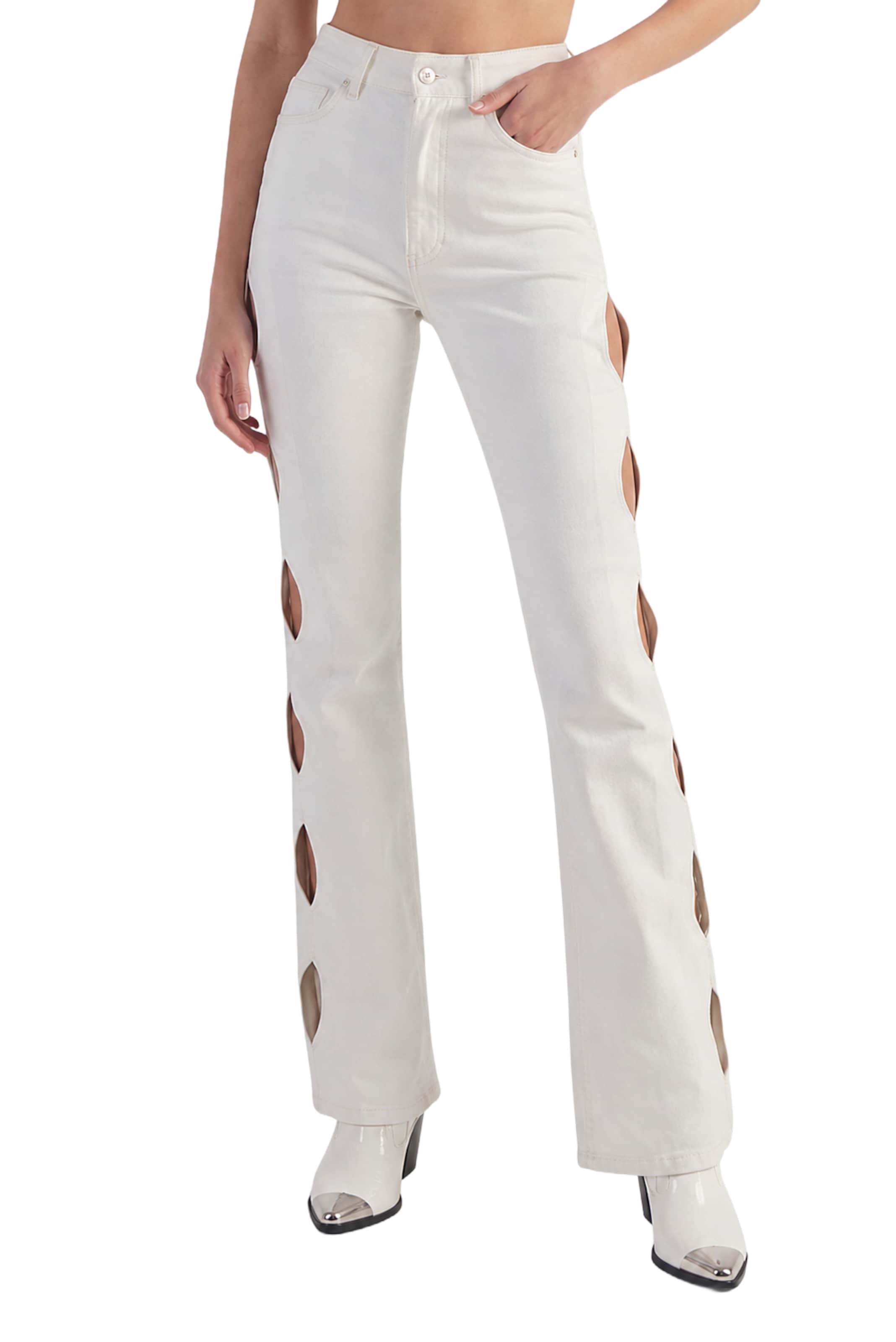 HOLLY LOLLY Flared Jeans in Weiß: Vorderseite