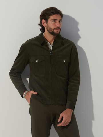 ABOUT YOU x Alvaro Soler Between-Season Jacket 'Matteo' in Green: front