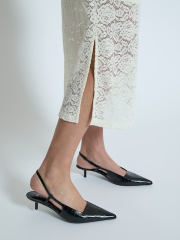 Robe 'Karoline' Peppercorn en blanc