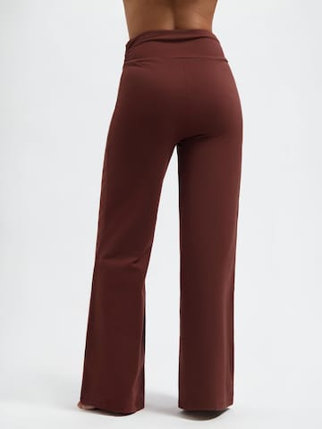 Urban Goddess Yoga & Activewear Wide leg Workout Pants 'Maeve' in Brown