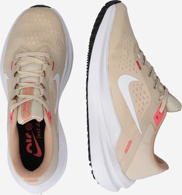 NIKE - Zapatillas de running 'Air Winflo 10' en beige