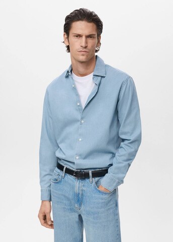 MANGO MAN Regular Fit Hemd 'Chambre' in Blau: Vorderseite