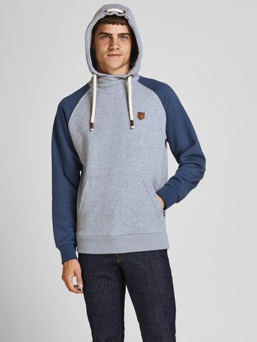 JACK & JONES Sweatshirt 'JPRBLUTOM' in Grijs: voorkant