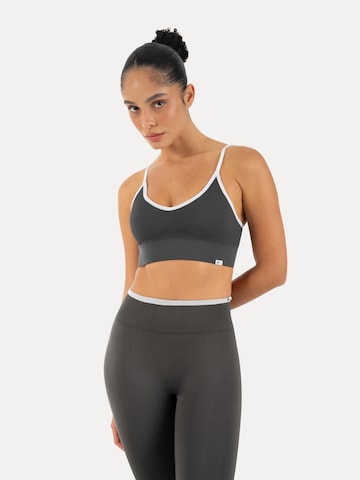 Smilodox Sporttop in Grijs: voorkant