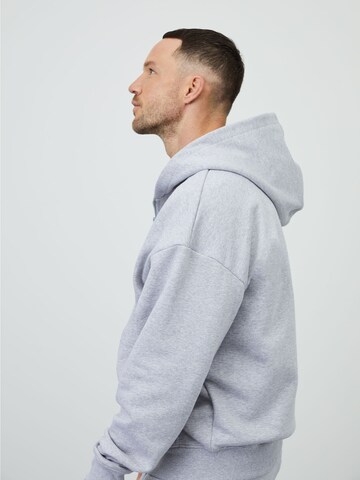 Sweat-shirt 'Bent' DAN FOX APPAREL en gris