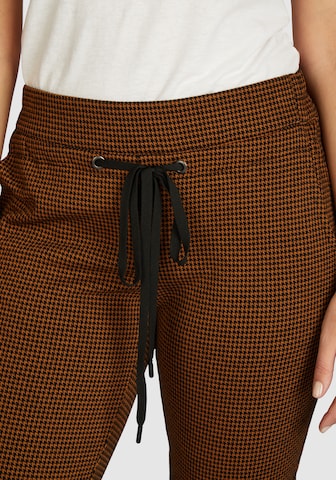 Navigazione Regular Pants in Brown
