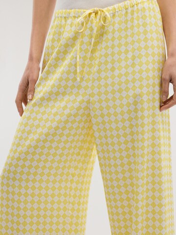 Wide Leg Pantalon Trussardi en jaune