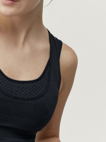 Born Living Yoga Sporttop ' Nina ' in Zwart