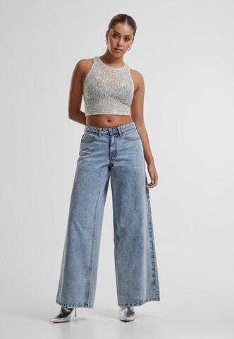 Top di Urban Classics in bianco