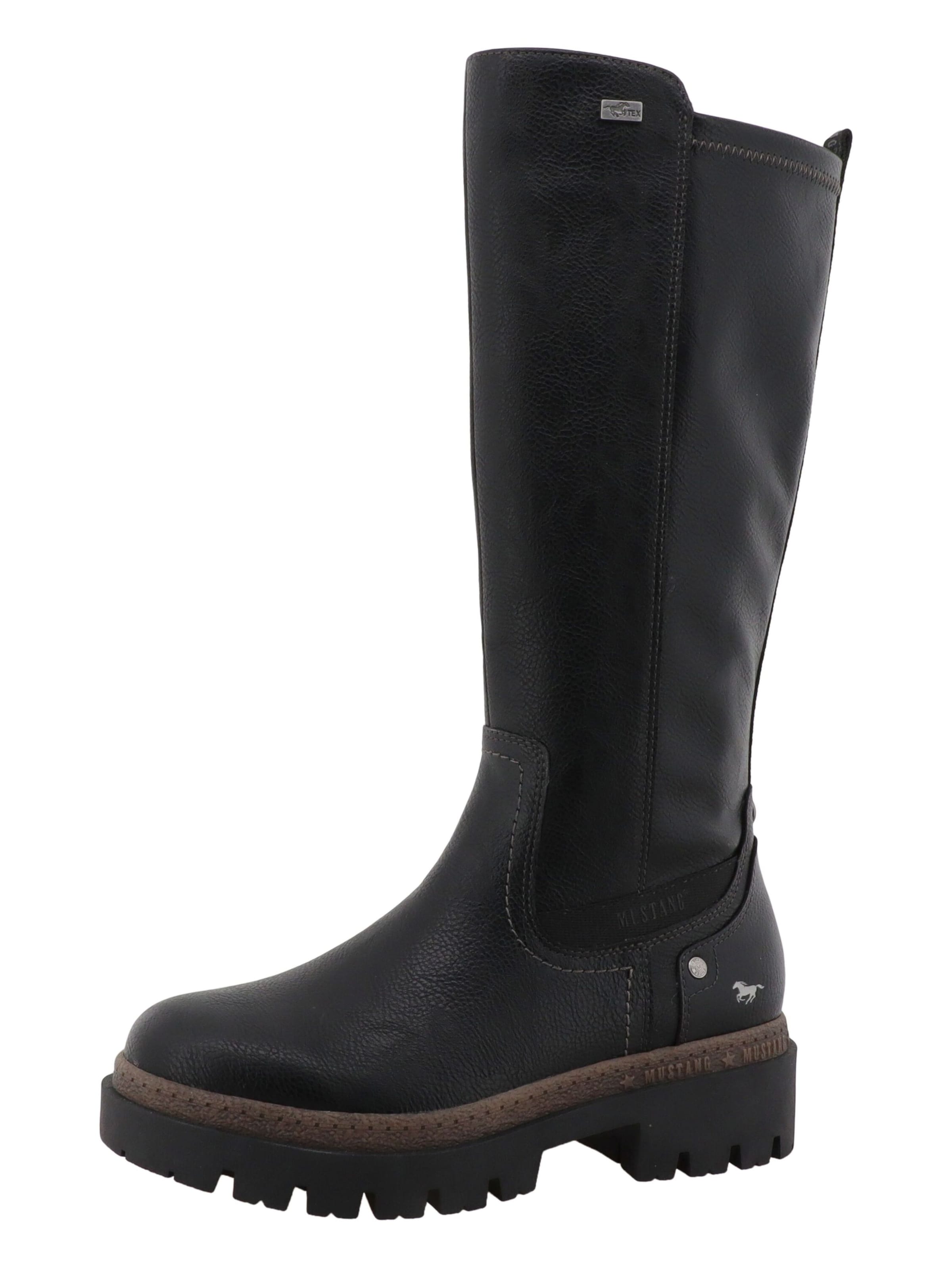 MUSTANG Boots in Black: front