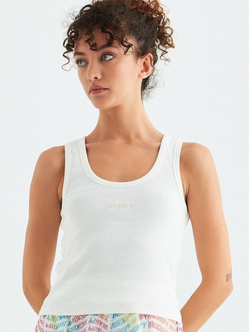 Rockupy Shirt 'Sita'‌‌‌‌‌‌‌‌ in Weiß: Vorderseite