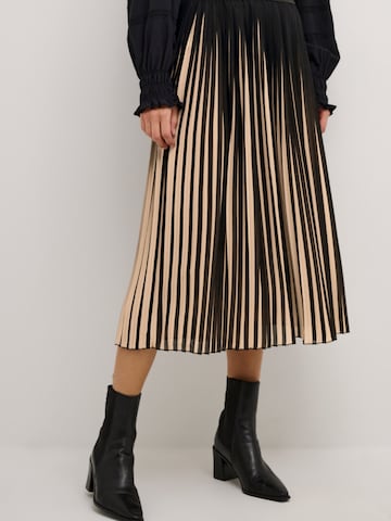 CULTURE Rok 'Carly' in Beige: voorkant