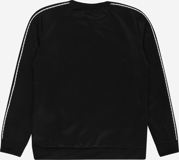 Nike Sportswear Sweatshirt 'REPEAT' in Schwarz