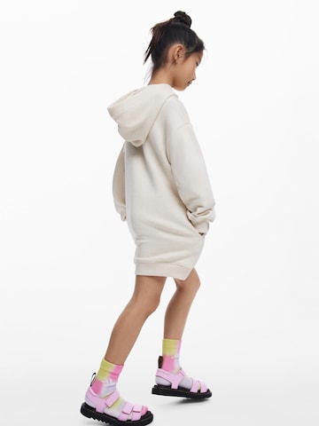 Robe Desigual en beige