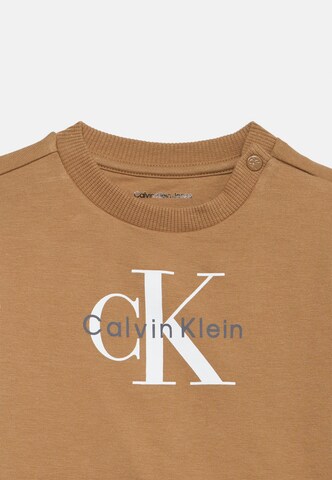 Set di Calvin Klein Jeans in marrone: frontale