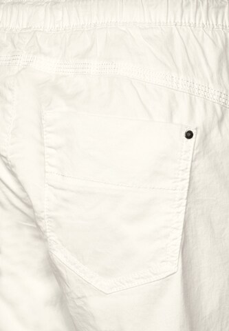 STREET ONE Zúžený Kalhoty 'Bonny' – bílá