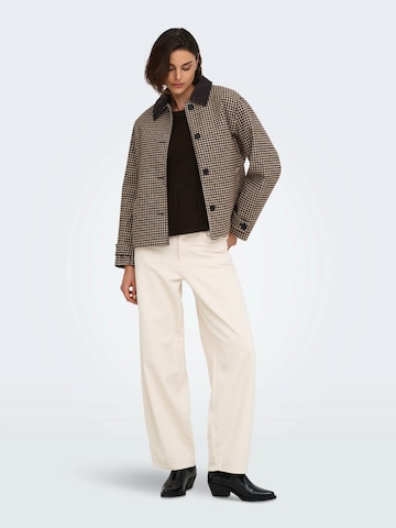 JDY Between-season jacket 'JDYValerie' in Brown