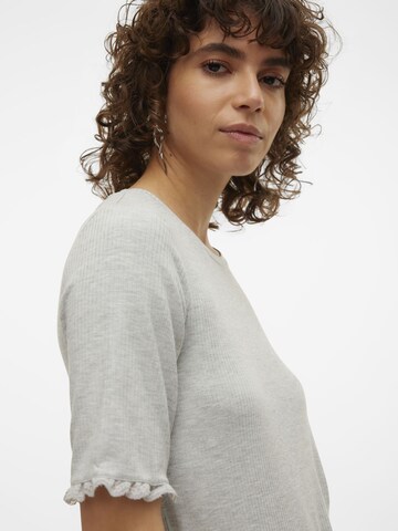 T-shirt 'DALIA' VERO MODA en gris