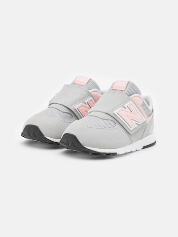 new balance Sneaker '574' in Grau