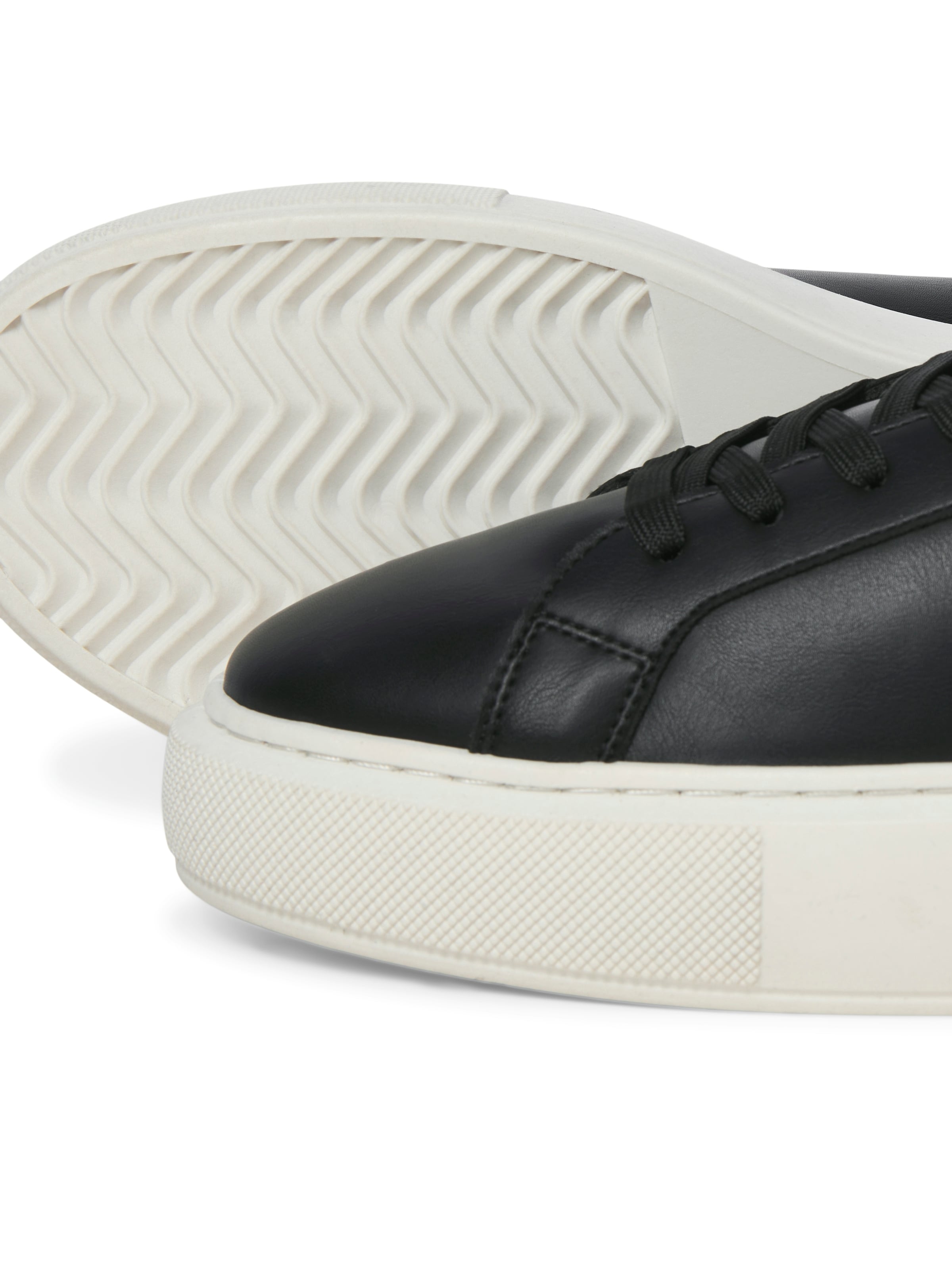 Sneaker low 'JFWaspire' de la JACK & JONES pe negru