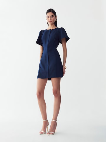 Willa - Vestido 'AMANZA' en azul