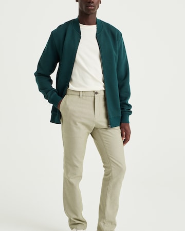 WE Fashion Normální Chino kalhoty – zelená