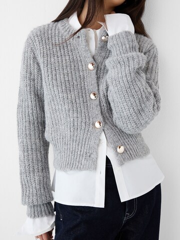 Cardigan Bershka en gris