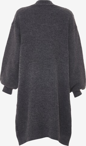 Tanuna Knit Cardigan in Grey