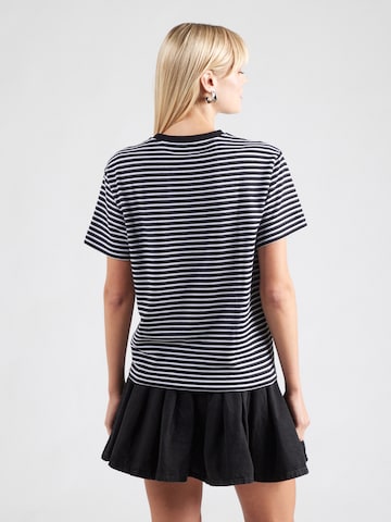 Maglietta 'SARA' di GUESS in nero