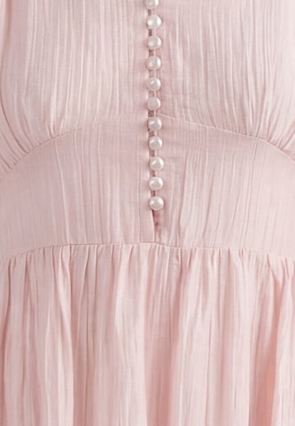 IZIA - Vestido em rosa