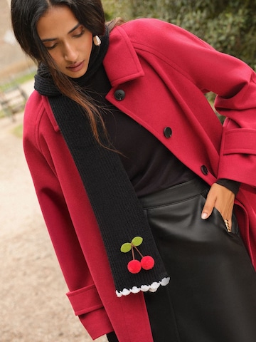 love & roses Schal in Schwarz: Vorderseite